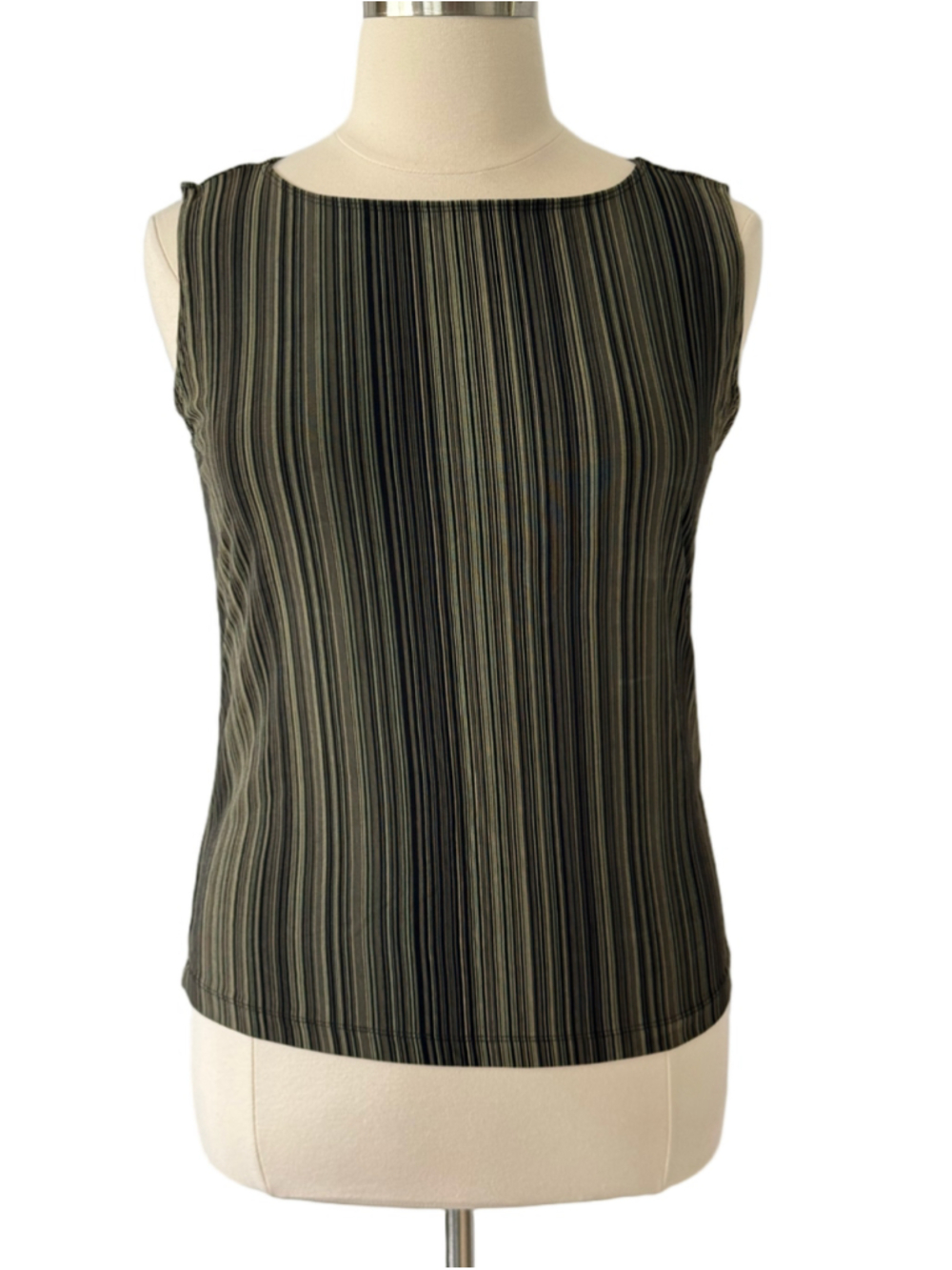 Chico's Travelers Sleeveless Top Olive Black Striped Size 16 (Chico’s sz 3)